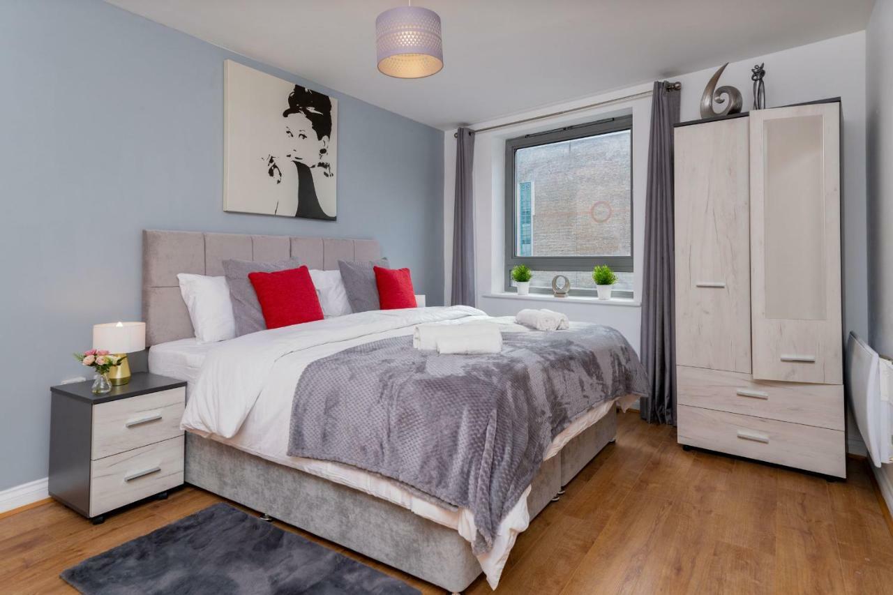 Ashleigh Two Bed Apartment In The Heart Of Watford Watford  Exterior photo