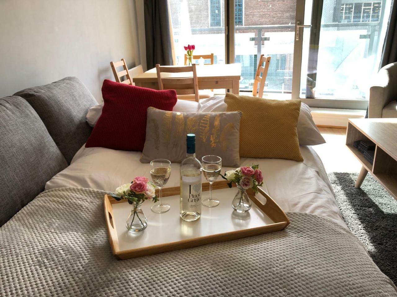 Ashleigh Two Bed Apartment In The Heart Of Watford Watford  Exterior photo